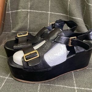 Roberto del Carlo black leather wedge sandals size 41
